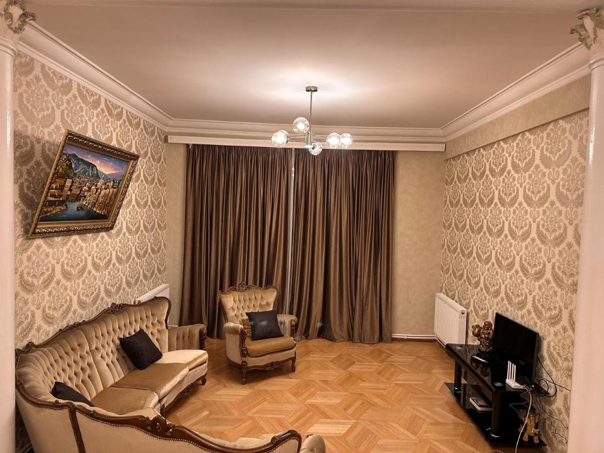 4 Bedroom Suite Apartment Ln Tbilisi City Kültér fotó
