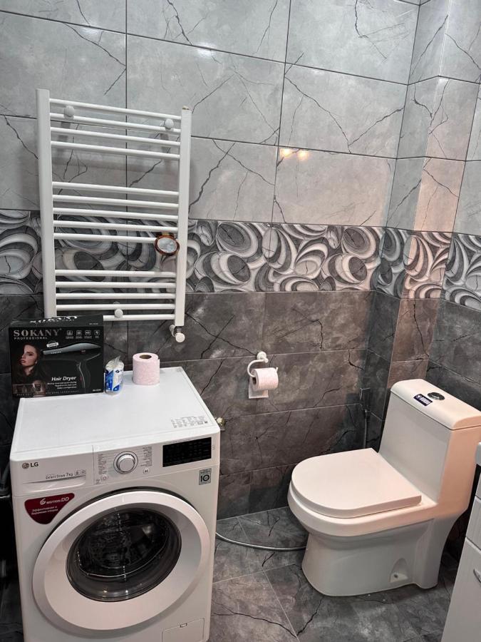 4 Bedroom Suite Apartment Ln Tbilisi City Kültér fotó